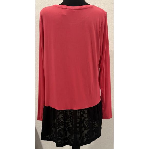LOGO by Lori Goldstein Hot Pink Knit Tunic Top with Black Lace Trim Size Medium - Picture 3 of 4